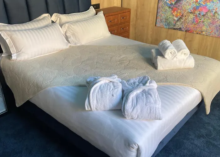 Alexander New Hotel 3*